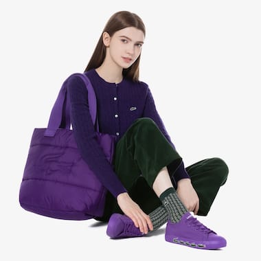 FW23_Holiday_Key_Items