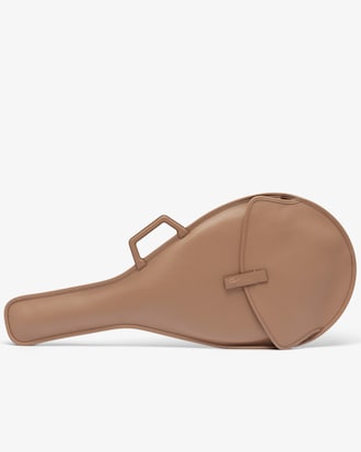 런웨이 쇼 그레인 가죽 라켓백