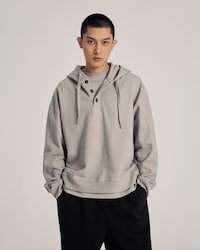 워싱 버튼 후드 풀오버