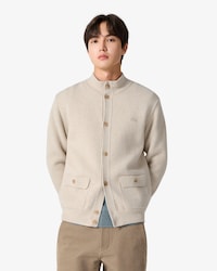 버튼 하이넥 니트 자켓
