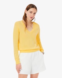 라이트 코튼 브이넥 스웨터