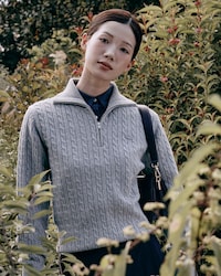 케이블 하프집업 스웨터