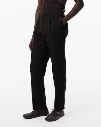 라이트 울 테일러드 치노 팬츠