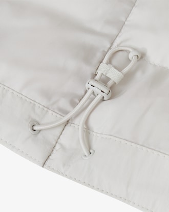 경량 다운 베스트