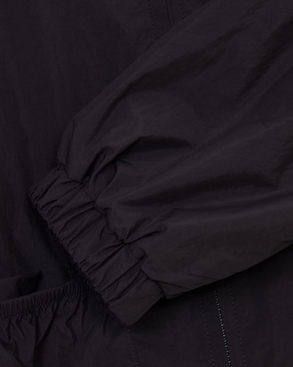 카라넥 볼륨 실루엣 점퍼