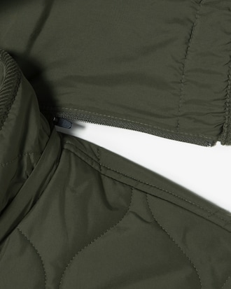 크롭 웨이브 퀼팅 점퍼