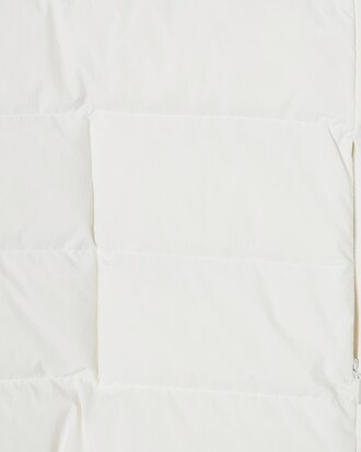 경량 다운 점퍼