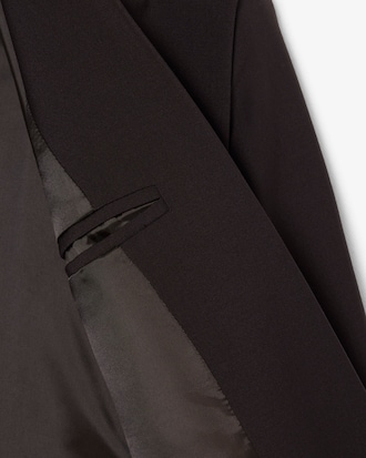 슬림핏 테일러드 블레이저