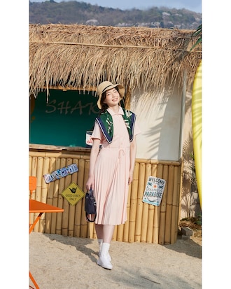 밑단 플리츠 반팔 폴로 드레스