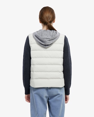 경량 다운 베스트