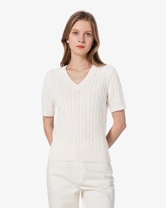 케이블 반팔 브이넥 스웨터