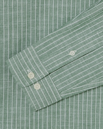 샴브레이 스트라이프 셔츠